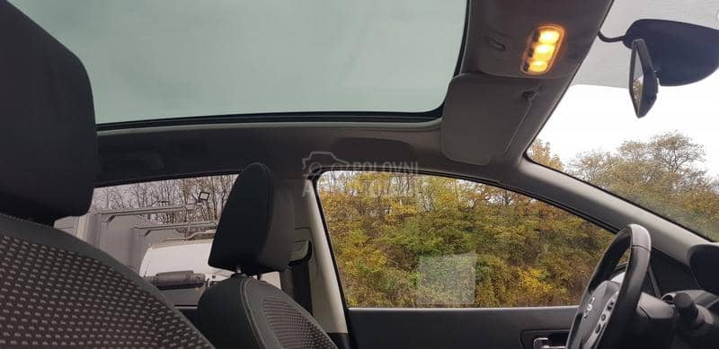 Nissan Qashqai + 2 Acenta