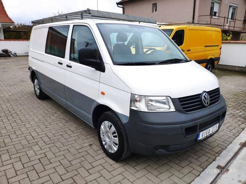 Volkswagen Transporter T5 1.9 TDI LONG 6SEDISTA