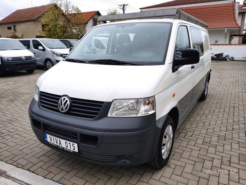 Volkswagen Transporter T5 1.9 TDI LONG 6SEDISTA