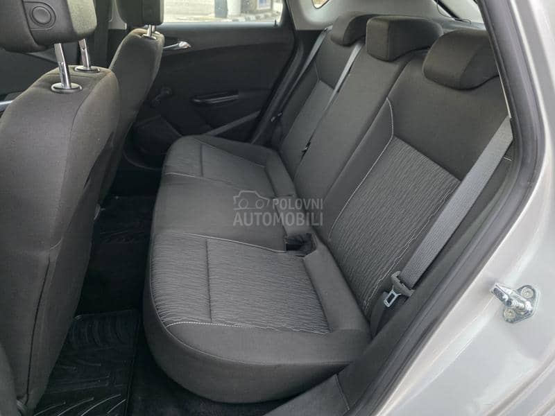 Opel Astra J RESTAJLING