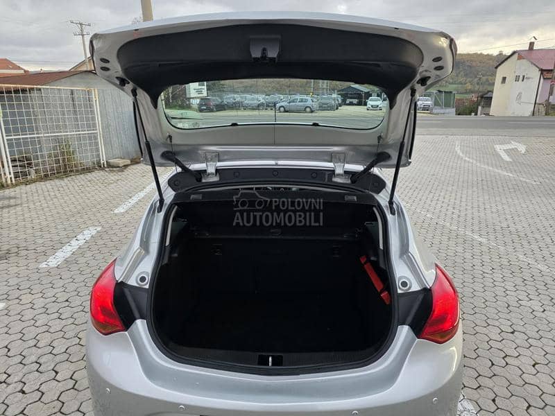 Opel Astra J RESTAJLING
