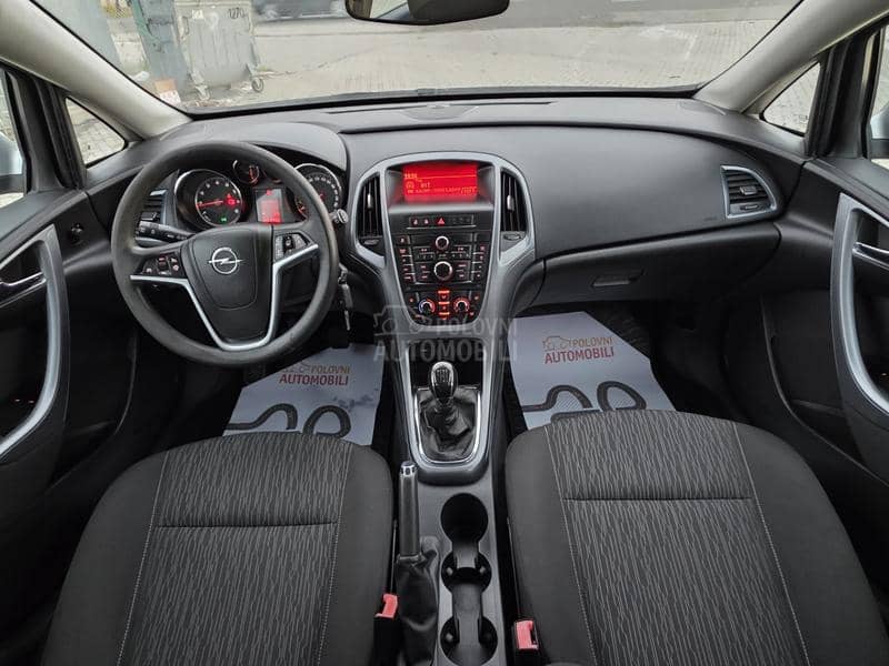 Opel Astra J RESTAJLING