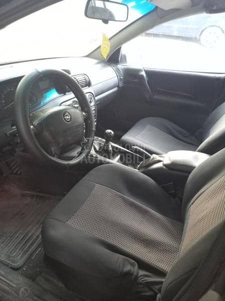 Opel Omega Omega B v94 X20DTH