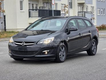 Opel Astra J 1.7 CDTI CH