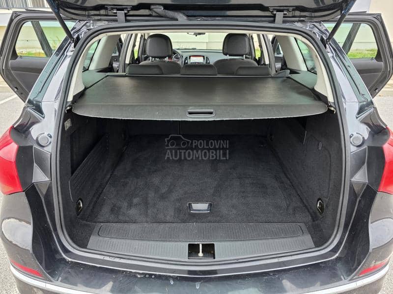 Opel Astra J 1.7 CDTI CH