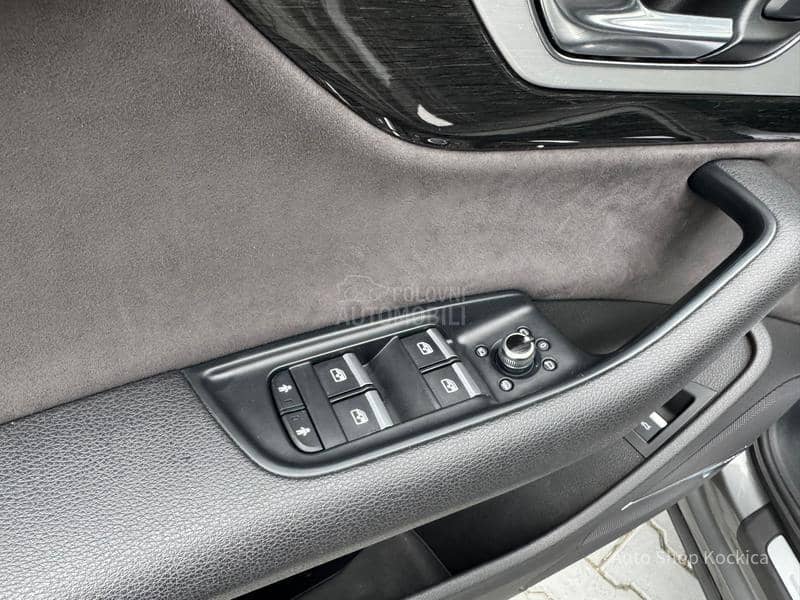 Audi Q7 3.0TDI Sline 7sed