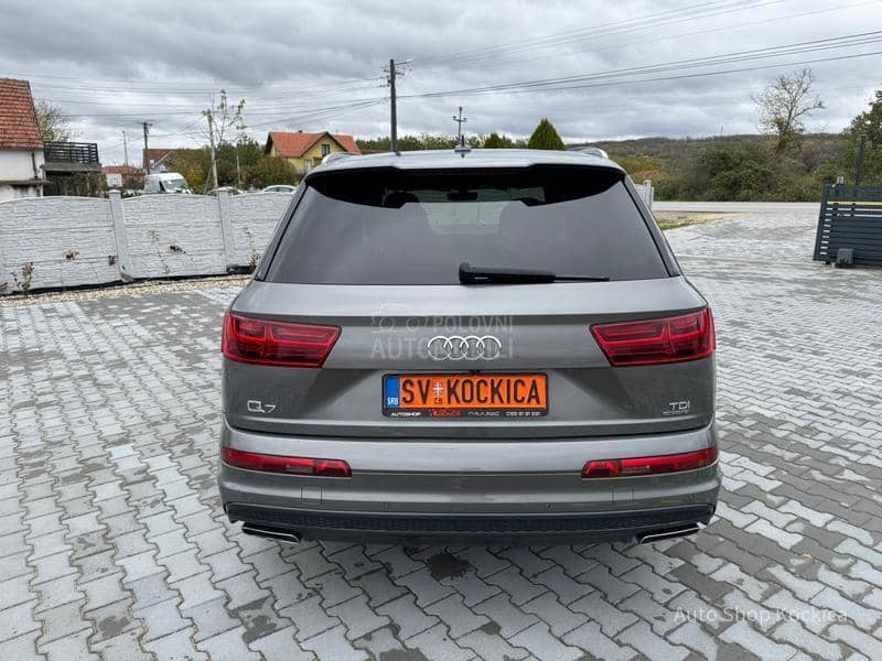 Audi Q7 3.0TDI Sline 7sed