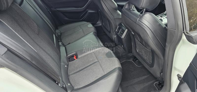 Peugeot 508 EAT8 ALLURE O.PIS