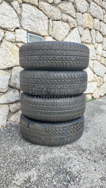 Sava 185/60 R15 Zimska