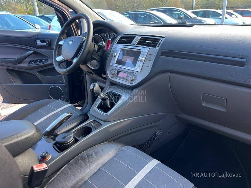 Ford Kuga 2.0 TDCI TITANIUM