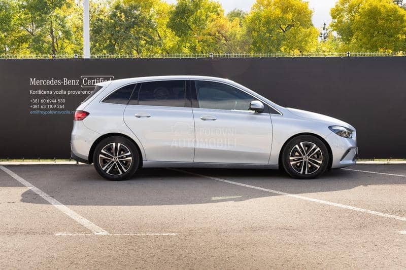 Mercedes Benz B 180 