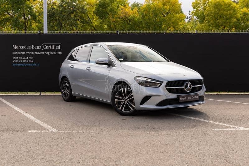 Mercedes Benz B 180 