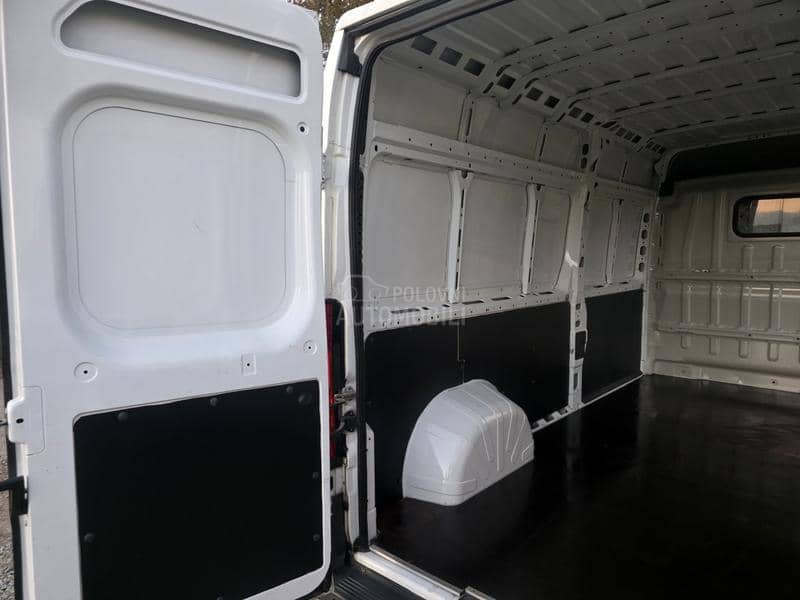 Peugeot Boxer L3H2 Švajcarska