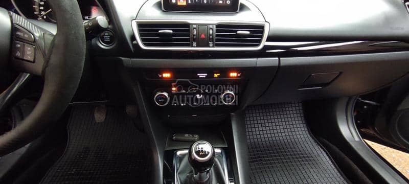 Mazda 3 Skyactive /LED/XENON