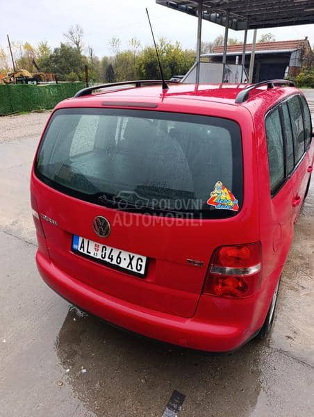Volkswagen Touran 