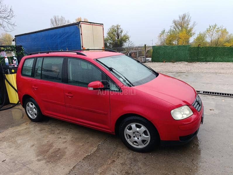 Volkswagen Touran 