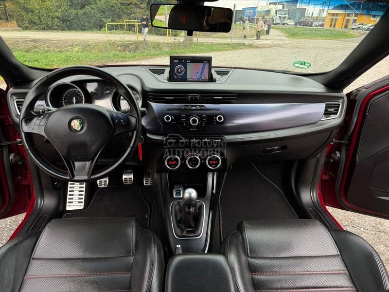 Alfa Romeo Giulietta 2.0JTD/NAVY/F-ULL