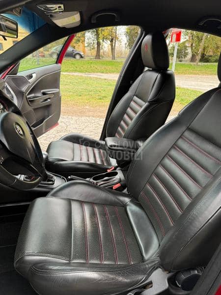 Alfa Romeo Giulietta 2.0JTD/NAVY/F-ULL