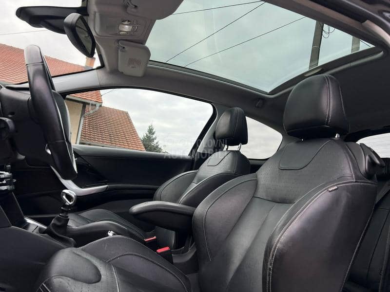 Peugeot 208 1.6 HDI ALLURE