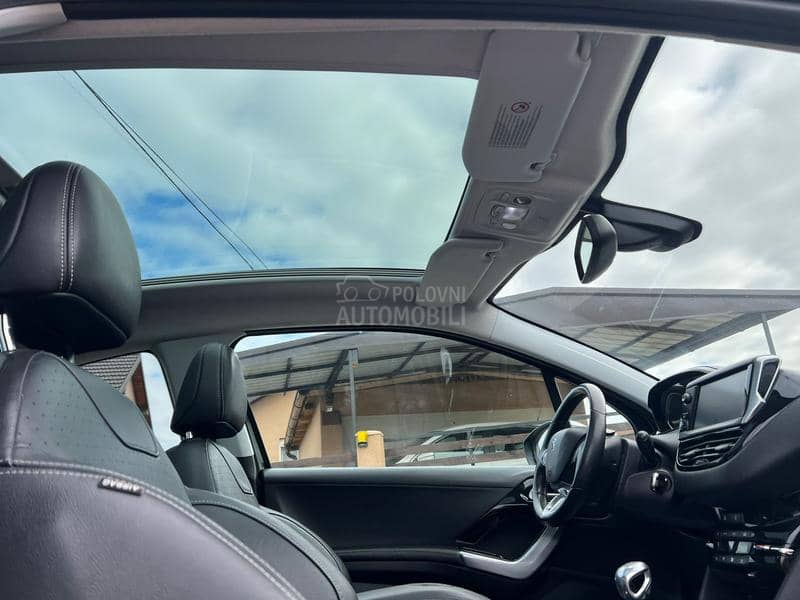 Peugeot 208 1.6 HDI ALLURE