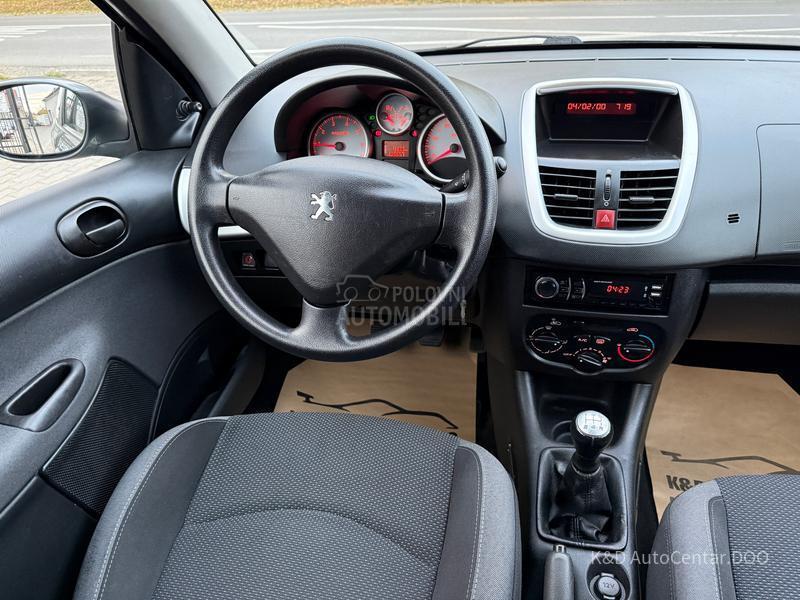 Peugeot 206 plus 1.4 V.s.e.r.v.i.s