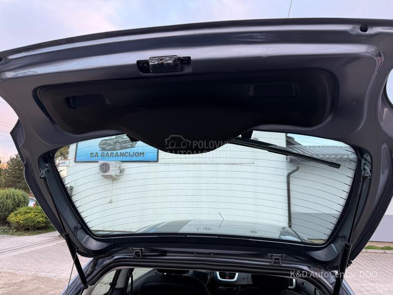 Peugeot 206 plus 1.4 V.s.e.r.v.i.s