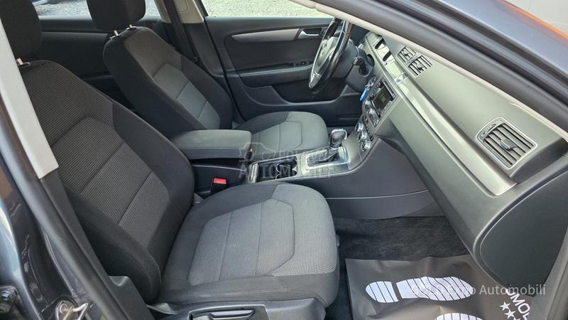 Volkswagen Passat B7 2.0 TDI DSG HIGHLINE