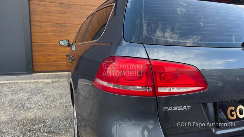 Volkswagen Passat B7 2.0 TDI DSG HIGHLINE