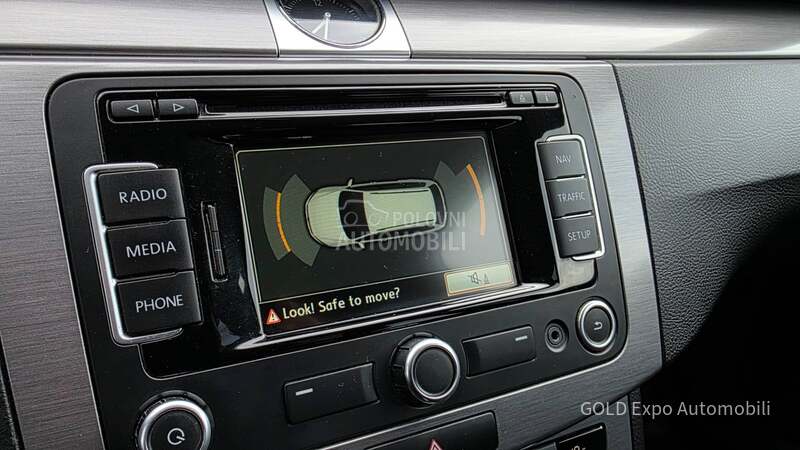 Volkswagen Passat B7 2.0 TDI DSG HIGHLINE