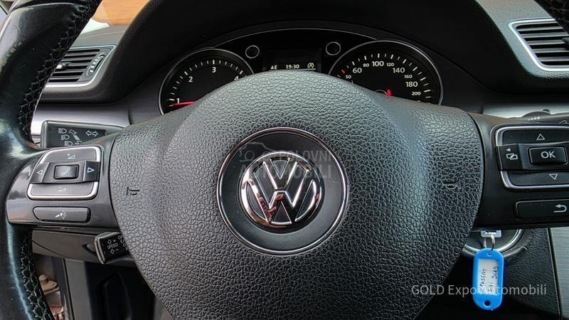 Volkswagen Passat B7 2.0 TDI DSG HIGHLINE
