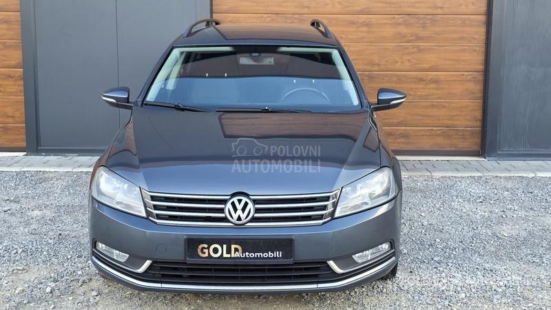 Volkswagen Passat B7 2.0 TDI DSG HIGHLINE