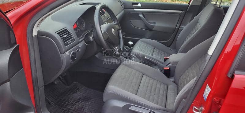 Volkswagen Golf 5 /54000//