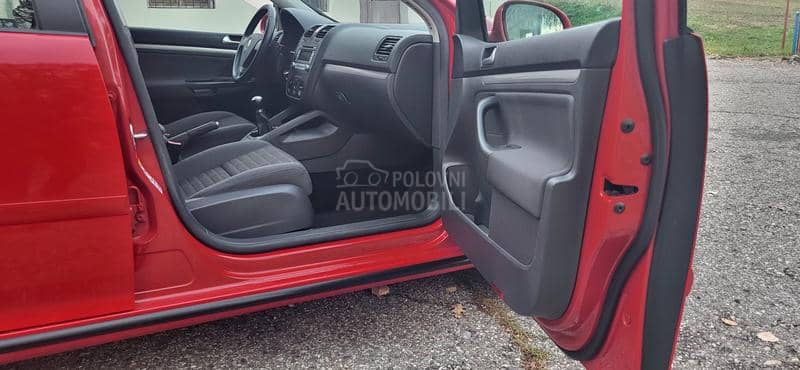 Volkswagen Golf 5 /54000//