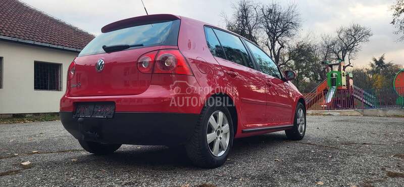 Volkswagen Golf 5 /54000//