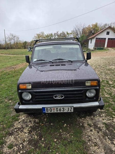 Lada Niva 