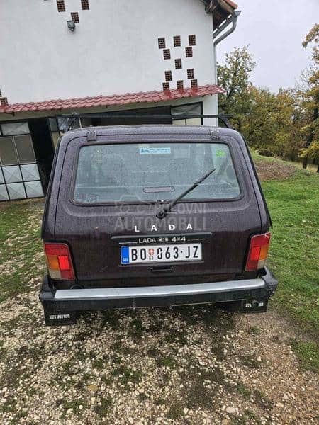 Lada Niva 
