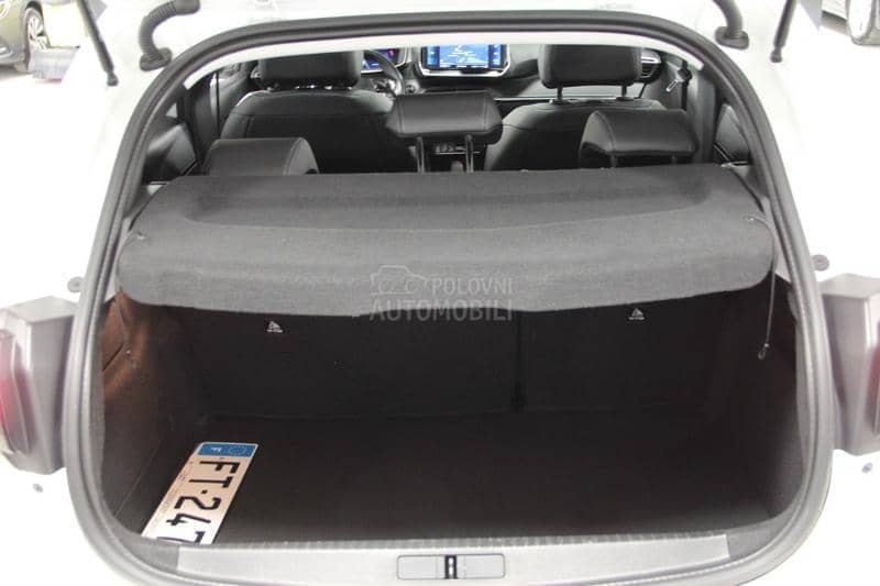 Peugeot 208 RATA OD135/ALL.PAN