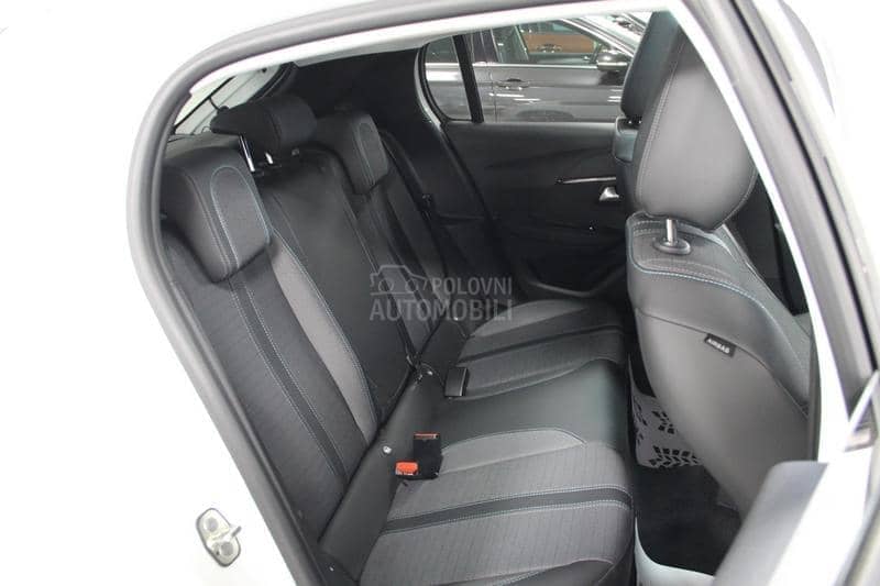 Peugeot 208 RATA OD135/ALL.PAN