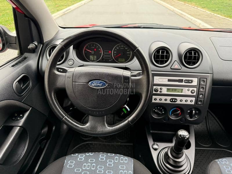Ford Fiesta 29 000 K M