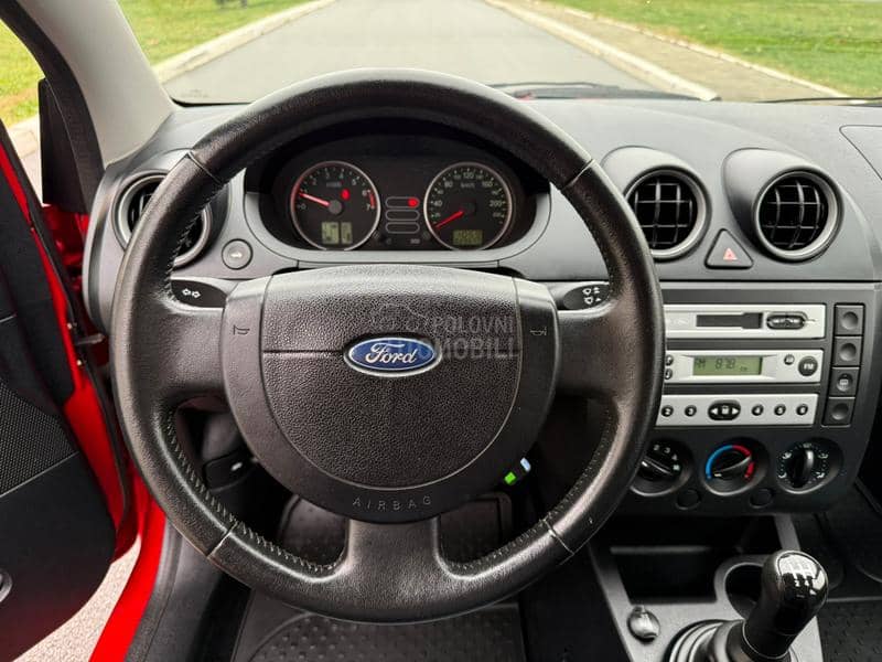 Ford Fiesta 29 000 K M