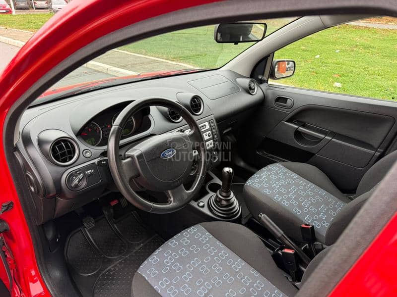 Ford Fiesta 29 000 K M
