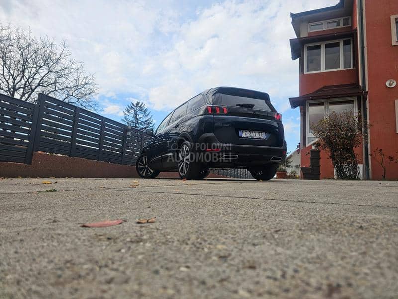 Peugeot 5008 2.0HDI GT BLACK
