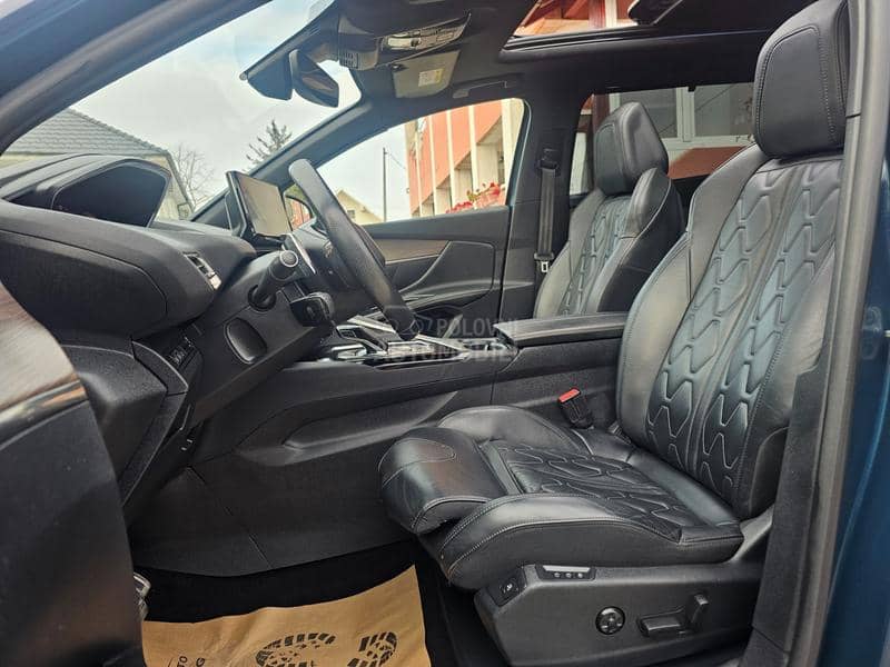 Peugeot 5008 2.0HDI GT BLACK