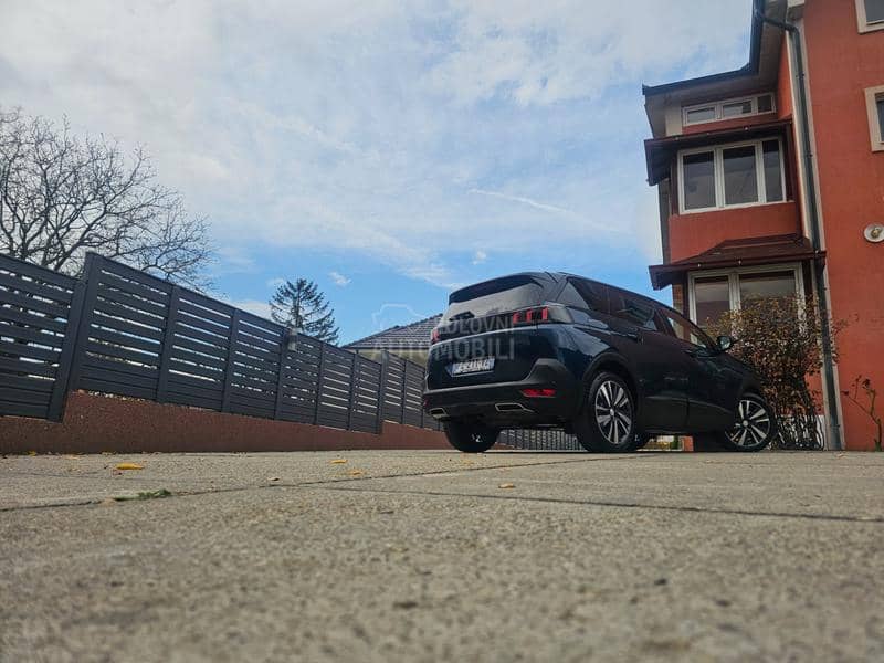 Peugeot 5008 2.0HDI GT BLACK
