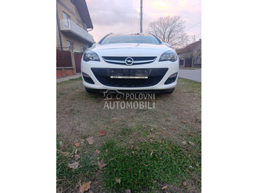 Opel Astra J ST Enjoy