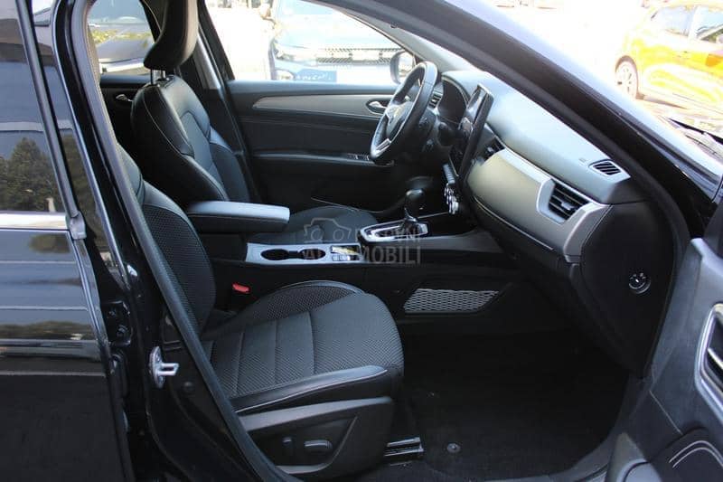 Renault Megane Conquest 1.3 tCe Intens EDC