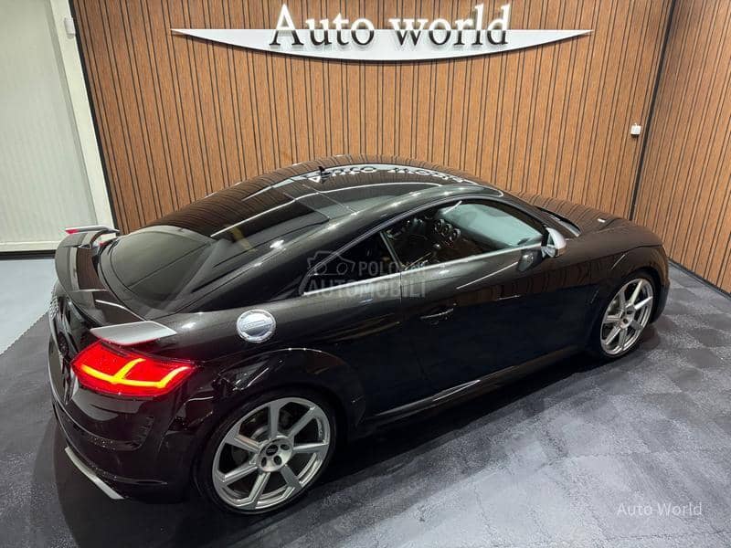 Audi TT RS 