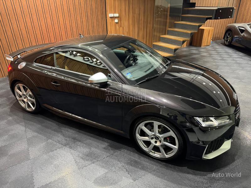 Audi TT RS 