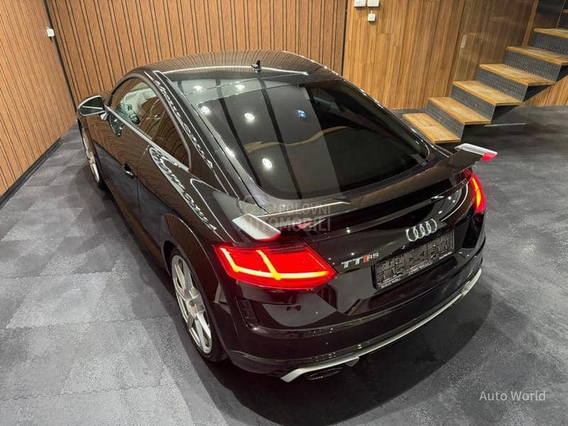 Audi TT RS 