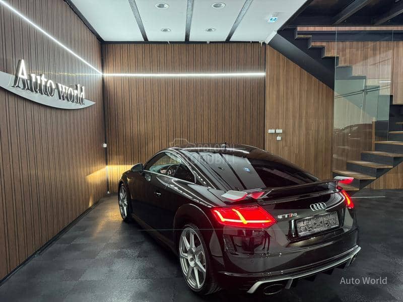 Audi TT RS 